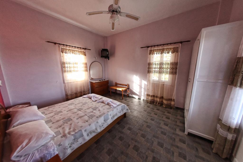 Papantonis Studios Chrisopigi  Habitación foto
